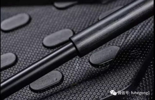 极致精巧 极强战力 捍卫者机械甩棍测评