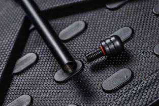 捍卫者甩棍 便携高效的防身利器